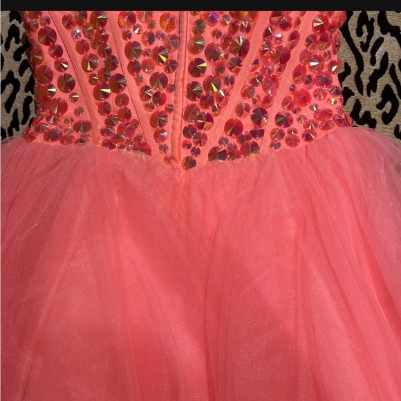 Sherri Hill - Picture 7 of 7